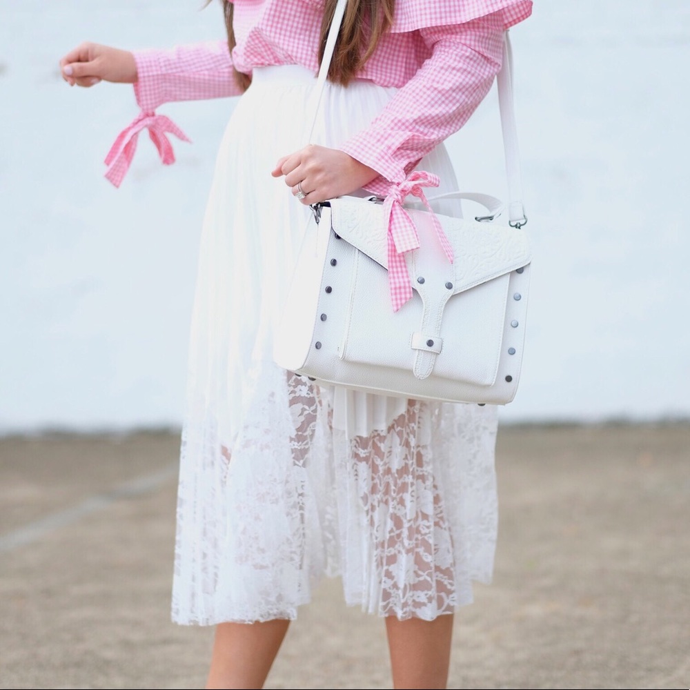 Pleated white skirt worn once
